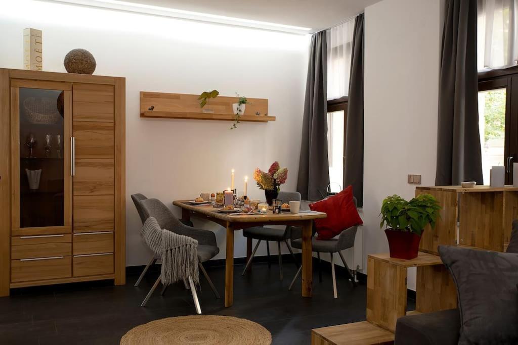 *new*luxus-wasserbett-smarttv-terrasse
